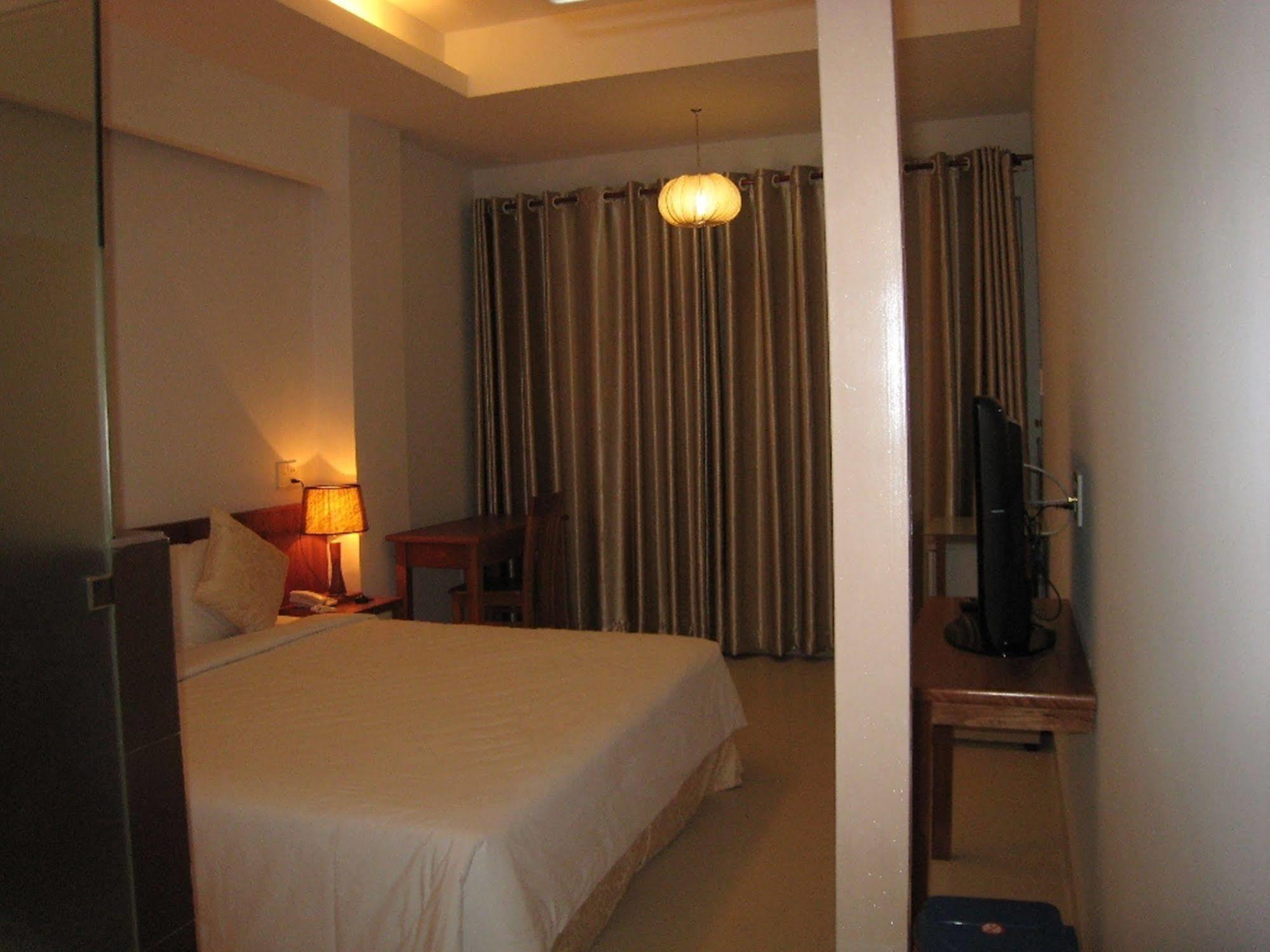 Da Nang Nemo Hotel Exterior foto